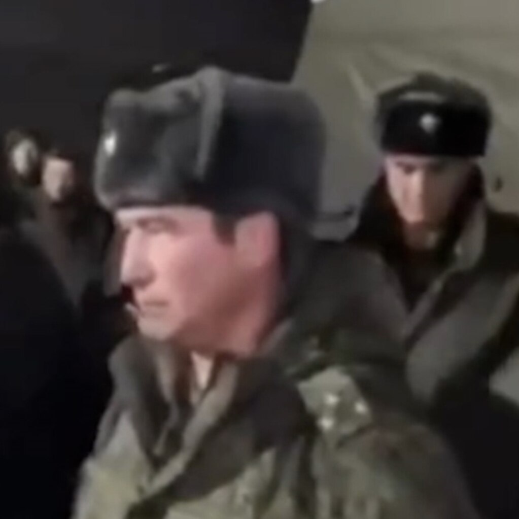 Russian Draftees In Tatarstan Region Shout Down Commanders Over Poor Conditions, Cold, And Corruption