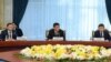 Президент күч түзүмдөрүнө сөөмөй кезеди
