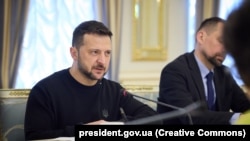 «Цей пакет є критично важливим саме зараз, коли ворог посилив атаки вздовж лінії фронту», – каже Володимир Зеленський 