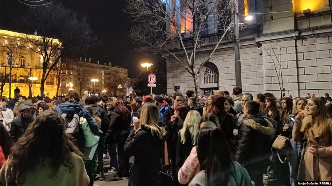 Sa osmog protesta opozicije ispred Republičke izborne komisije, Beograd, 25. decembar 2023.