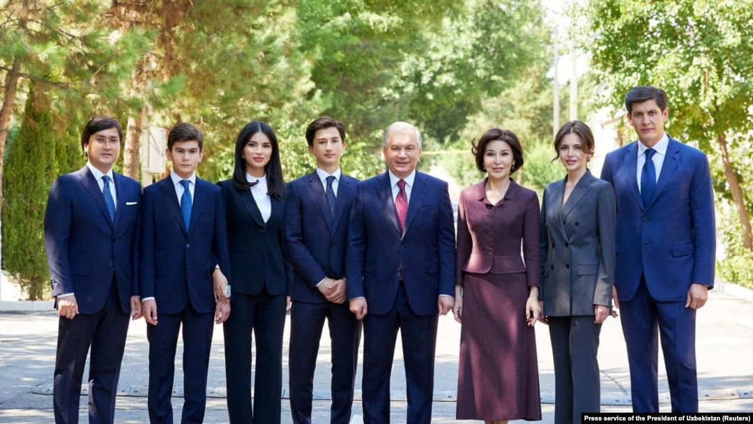 Президент Шавкат Мирзиёев ва оиласи. 