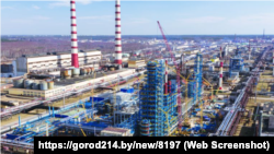 Нафтопереробний завод «Нафтан», місто Новополоцьк, Білорусь