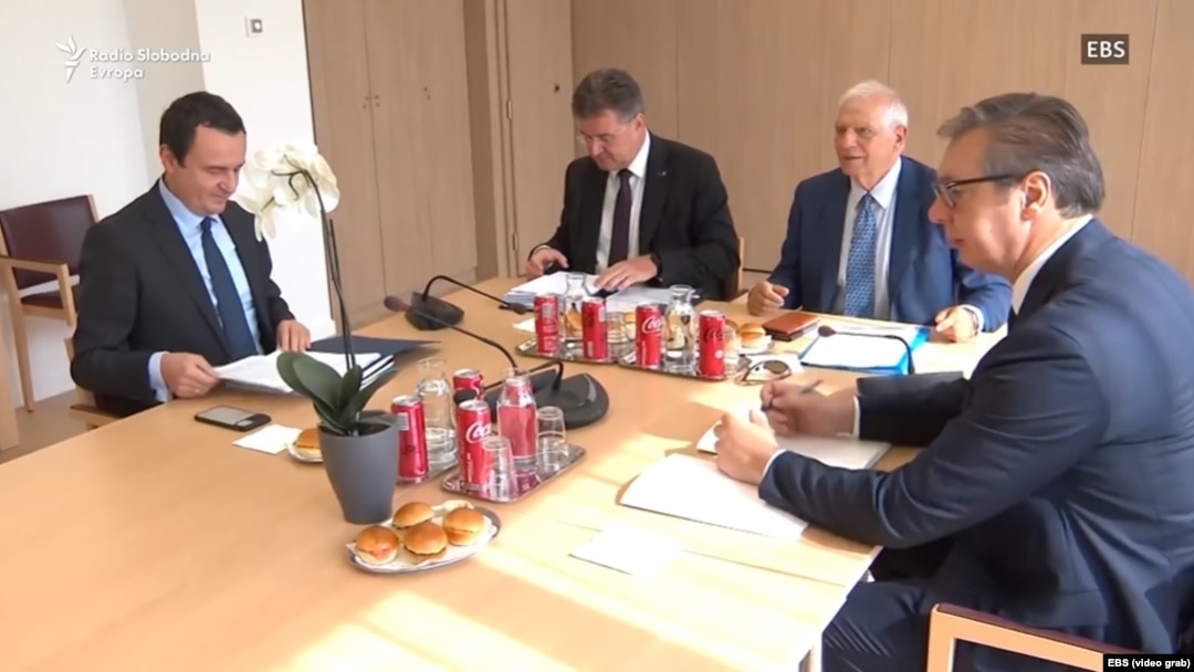 Brisleski dijalog: Sastanak premijera Kosova Aljbina Kurtija, specijalnog predstavnika EU za dijalog Beograda i Prištine Miroslava Lajčaka, visokog predstavnika EU za spoljnu politiku i bezbednost Žozepa Borelja i predsednika Srbije Aleksandra Vučića, Brisel, 18. avgusta 2022.