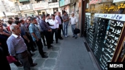 پس از چند ماه ثبات نسبی در بازار آزاد ارز تهران،‌ قیمت دلار افزایش یافت