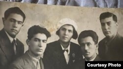Гани Абдулло - жизнь в фотографиях