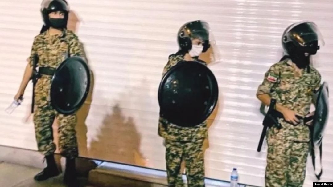 Photos that appeared on social media have led to accusations that the Iranian authorities are using minors to help crush anti-government demonstrations.