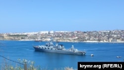 Крейсер «Москва» у Севастополі, 10 квітня 2022 року