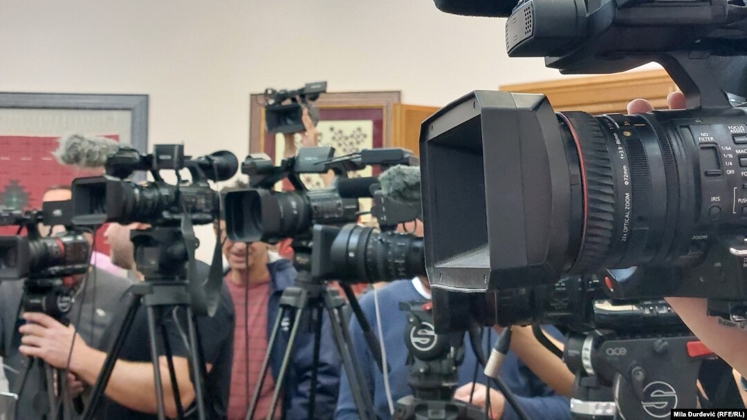 Kamere medija na konferenciji za novinare (fotoarhiv)