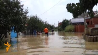 Survivors In Southern Russia Recount Deadly Floods