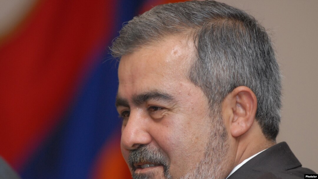 Dashnak leader Hrant Markarian savaged the government's negotiations.