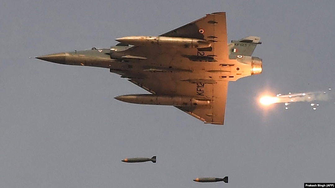 Avion indijskih oružanih snaga Mirage-2000 