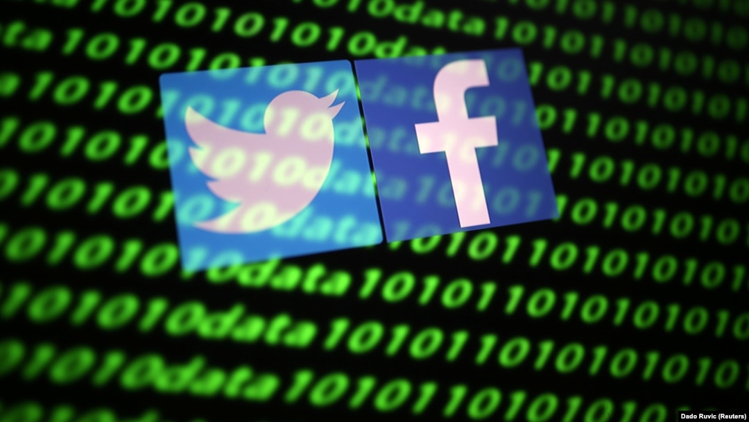 The fines against U.S. social-media companies are part of a larger Kremlin strategy to weaken their influence in Russia, analysts say.  (illustrative photo)
