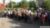 Сторонники «Учредительного парламента» перед зданием суда проводят акцию протеста, Ереван, 29 августа 2016 г. 