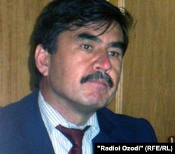 Абдулғанӣ Муҳаммадазимов, раҳбари Анҷумани сиёссатшиносони Тоҷикистон