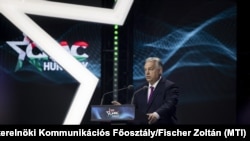 Premierul ungar Viktor Orbán susține un discurs la deschiderea CPAC (Conferința de Acțiune Politică Conservatoare) de la Centrul de Congrese din Budapesta - 29 mai 2025
