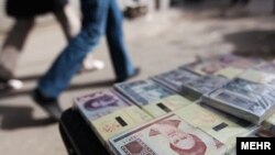 از سال ۱۹۶۰ تاکنون بیش از ۷۰ مورد سياست حذف صفر از پول ملی کشورها گزارش شده است.