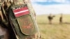 Шэўроны латвійскага памежніка, ілюстрацыйнае фота