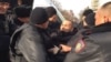 На протестах в Казахстане задержали более сотни людей