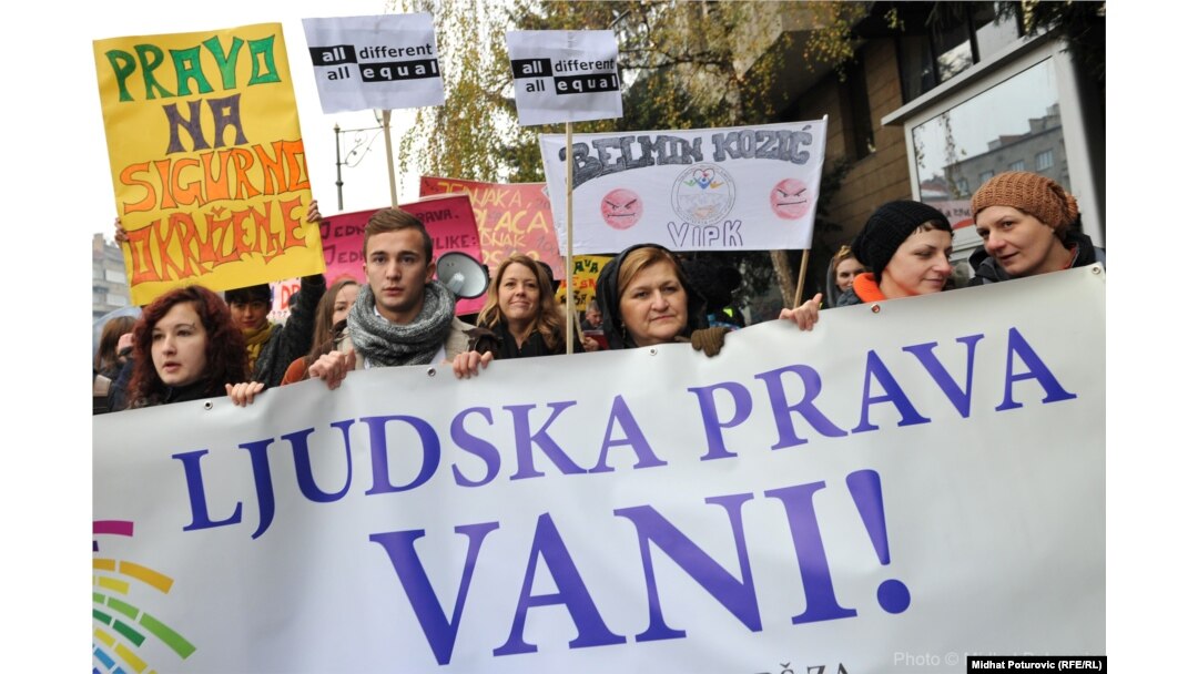 Sarajevo: Protestna šetnja povodom Dana ljudskih prava 