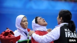 خدیجه آزادپور، بانوی سانداکار ۶۰ کيلويی ايران، سومين مدال طلای کاروان ايران را به گردن آويخت. 