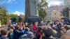 В акції брали участь представники партії «Яблуко», опозиційні кандидати в депутати і журналісти