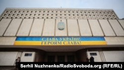 ЦВК зареєструвала 34 кандидатів в народні депутати на довиборах у Верховну Раду