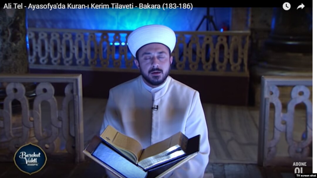 Aya Sofyada Quran oxunmasını TRT canlı yayınlayır