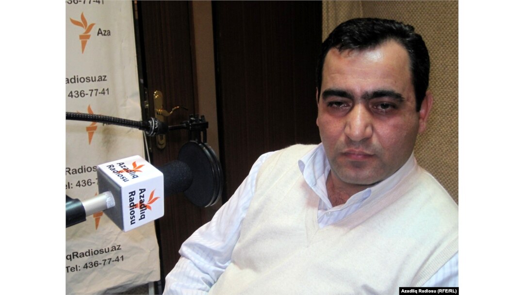 Rövşən Ağayev