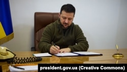 Офіс президента Володимира Зеленського оприлюднив указ 7 квітня
