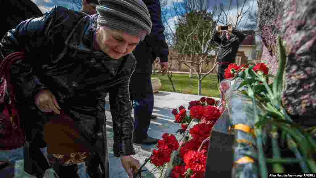 Симферополь. 166 лет со дня рождения крымскотатарского просветителя Исмаила Гаспринского, 21 марта 2017 года