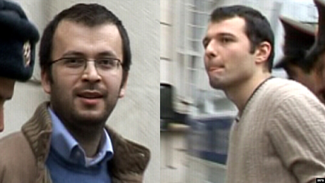 Məhkəmə Emin Millini 2 il 6 ay, Adnan Hacızadənin isə 2 il azadlıqdan məhrum edib