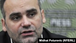 Dino Mustafić