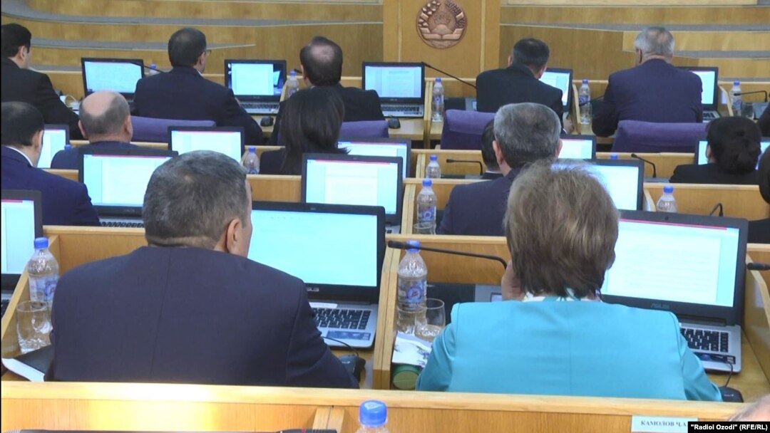 The bill was approved by the Tajik parliament on December 11. (file photo)
