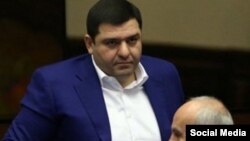 Արտակ Սարգսյան, արխիվ