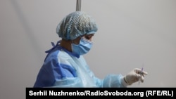 Від початку вакцинальної кампанії щеплено 8 207 903 людини