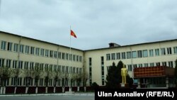 Бул окуядан кийин Улуттук гвардиянын жетекчиси кызматтан алынган.