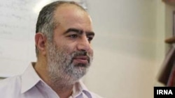 حسام‌الدین آشنا