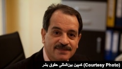 محمد علی طاهری، بنيان‌گذار «عرفان حلقه»
