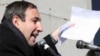 Никол Пашинян выступает на митинге оппозиции, февраль 2008 г. 