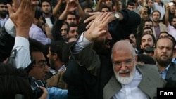 مهدی کروبی، از رهبران مخالفان دولت. تهران، ۲۳ اکتبر ۲۰۰۹.