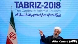 Президент Роухани Табриз шаарынан сүйлөп жаткан учур. 25-апрель, 2018-жыл.