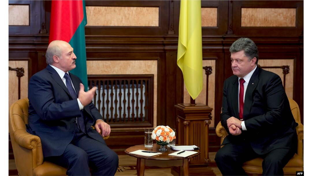 Петро Порошенко та Олександр Лукашенко у Києві. 21 грудня 2014 року