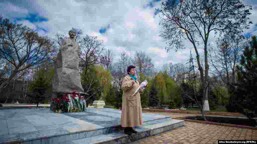 Симферополь. 166 лет со дня рождения крымскотатарского просветителя Исмаила Гаспринского, 21 марта 2017 года