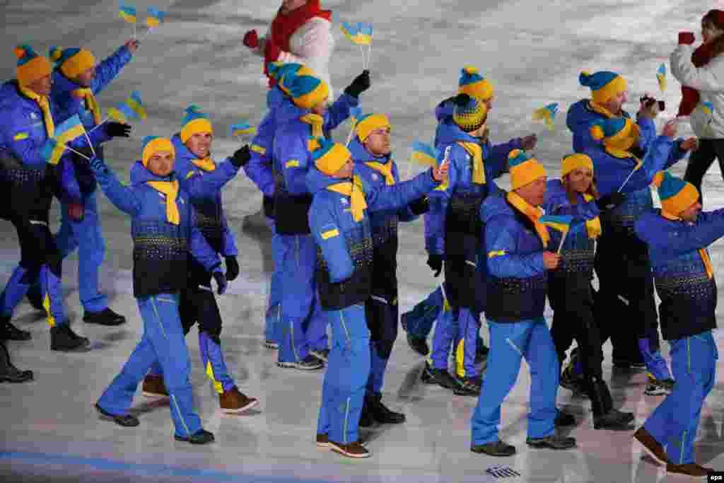 Паралімпійська збірна України під час урочистого відкриття XІІ зимових Паралімпійських ігор 2018 у Пхьончхані, Південна Корея, 9 березня 2018 року ПЕРЕГЛЯНУТИ ФОТОГАЛЕРЕЮ