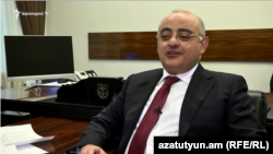 Հարություն Մաշադյանի հայրը՝ վերջերս ՊԵԿ նախագահի տեղակալ նշանակված Ռաֆիկ Մաշադյանը: