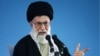 خامنه ای: دشمن مشکلات اقتصادی را بزرگنمایی می کند