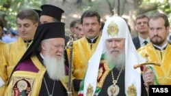Зустріч Патріархів Вселенського і Московського в Києві минулого року не наблизила до подолання церковного розколу в Україні