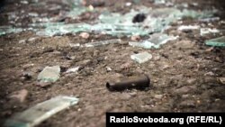 Двох військових поранено внаслідок обстрілів