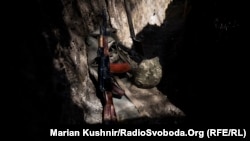 Пораненого військового госпіталізували, його стан у штабі розцінюють як важкий