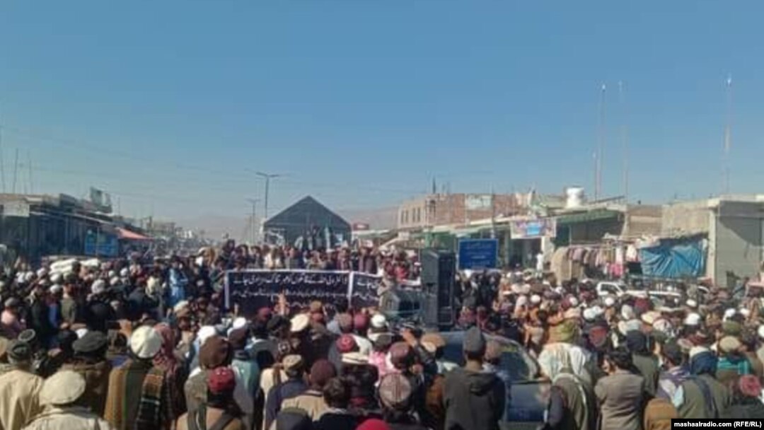 په تېرو کلونو کې په شمالي وزیرستان کې د هدفي حملو پرضد پراخې مظاهرې شوې دي - پخوانی انځور.